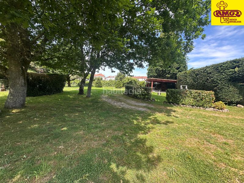 Foto 5697a215-3244-4488-8b62-76da1829ead4. Casa amb aparcament a Bertamirans Ames