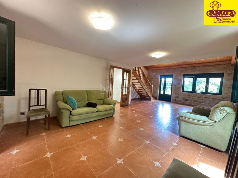 Foto 8dbbbe3b-1899-4843-96a9-17431b37da52. Casa amb aparcament a Bertamirans Ames