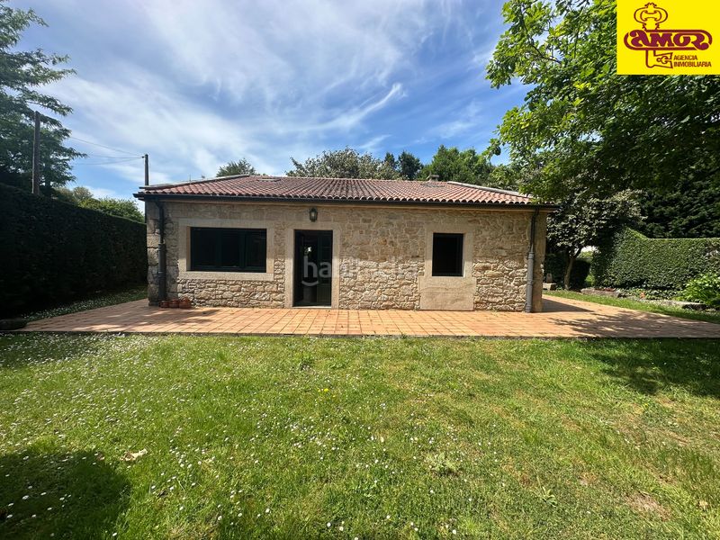 Foto a46c60a7-8712-4949-9ab1-569d78962b4c. Casa amb aparcament a Bertamirans Ames