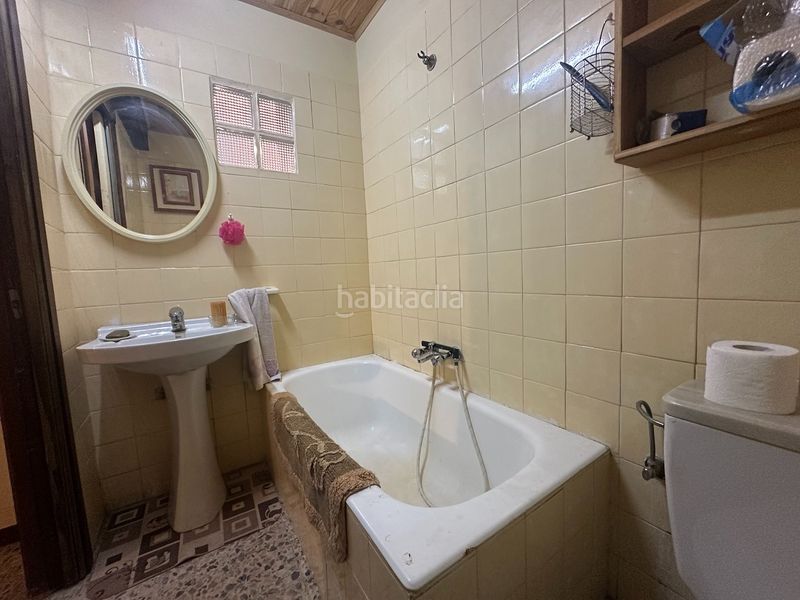 Foto b09b6c9a-cf28-4692-a7c9-e660d3302dc0. Casa amb aparcament a Pino (O)