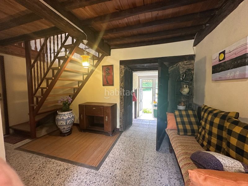 Foto c250daee-d964-4f65-9b10-e6b087203680. Casa amb aparcament a Pino (O)