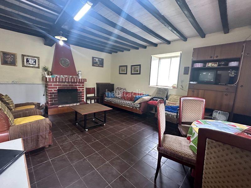 Foto fb924f7c-ed82-42f0-a209-e540fe8997f4. Casa amb aparcament a Pino (O)