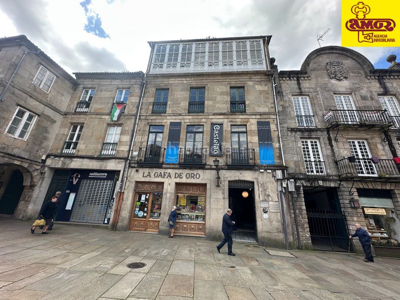 Foto d0323721-3752-48ea-a4a9-d74a12b2886e. Pis amb calefacció a Casco Histórico Santiago de Compostela