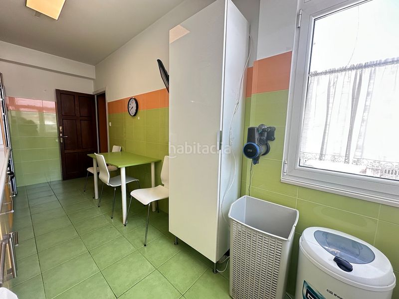 Foto 9d13b913-e81d-4f93-8dee-6403127eb102. Piso  en venta en san pedro de mezonzo - plaza roja en Santiago de Compostela