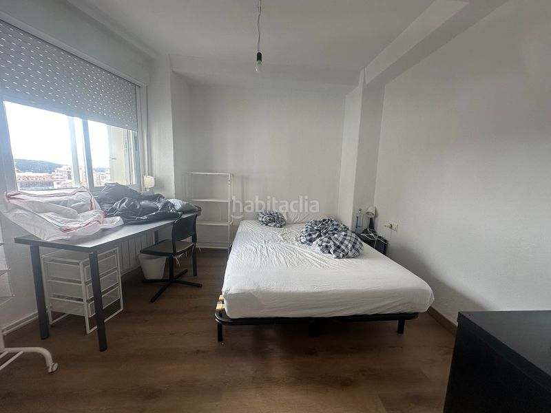 Foto 100a80ed-6294-4faf-b43f-4385cd933acc. Rent flat with heating in Ensanche - Sar Santiago de Compostela