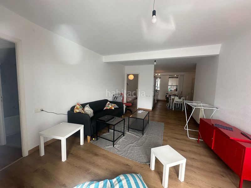 Foto 435edf96-a4bb-48ed-ac0e-e8ade76f1bd9. Rent flat with heating in Ensanche - Sar Santiago de Compostela