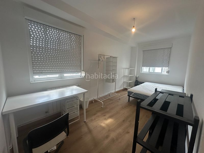 Foto 51624cd6-2252-4ae0-98a3-427ef721a2da. Rent flat with heating in Ensanche - Sar Santiago de Compostela