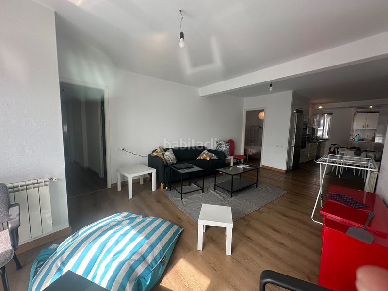 Foto 53277f36-fae5-45f9-b7fb-0c084f53ffd8. Rent flat with heating in Ensanche - Sar Santiago de Compostela
