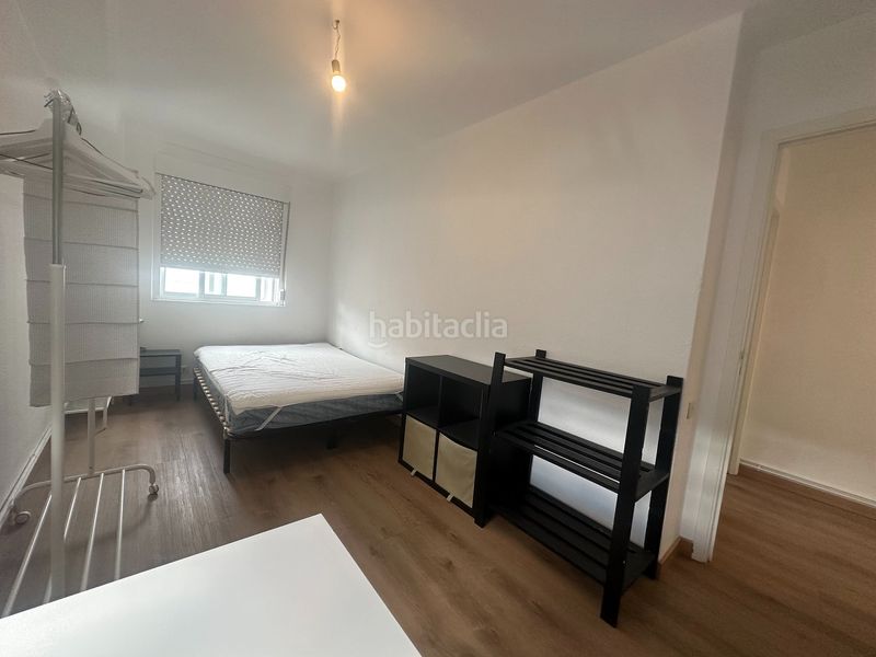 Foto 5371fd3f-bd8f-4c54-acf5-ffda51f1bf52. Rent flat with heating in Ensanche - Sar Santiago de Compostela