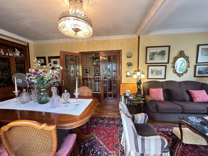 Foto 10b37c7d-68e4-45ae-9864-59d4de4dfe4a. Chalet  independiente en cacheiras - concello . en Teo