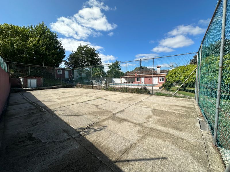 Foto b998927e-7ea9-483d-9eb5-d4506ecb7e24. Chalet  independiente en cacheiras - concello . en Teo