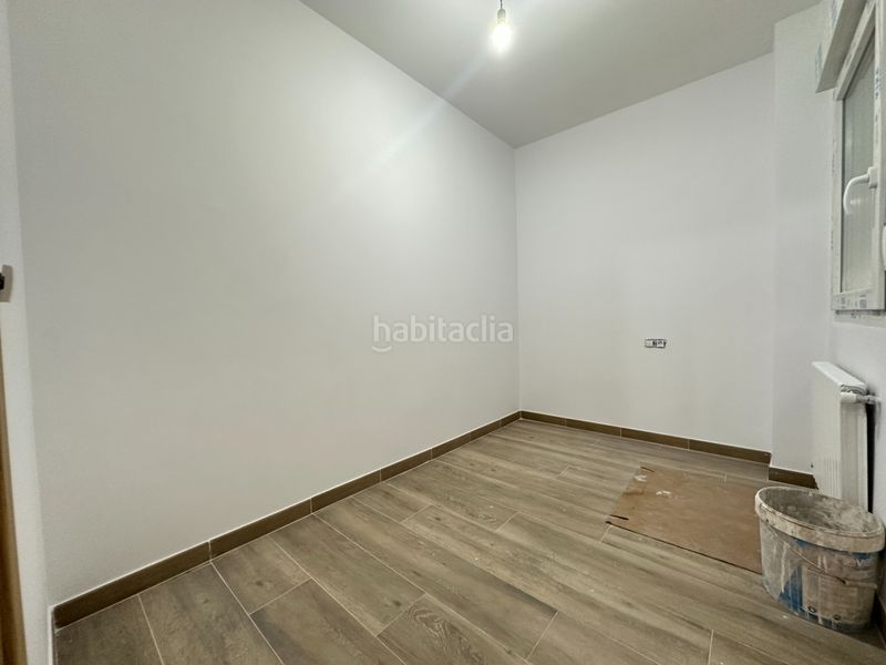 Foto ce1b36f5-e7fd-4ec6-87af-b67370917547. Pis amb calefacció a Ensanche - Sar Santiago de Compostela
