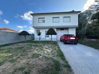 Affitto Casa  Rúa dos vilares. Casa independiente en alquiler en calle dos vilares