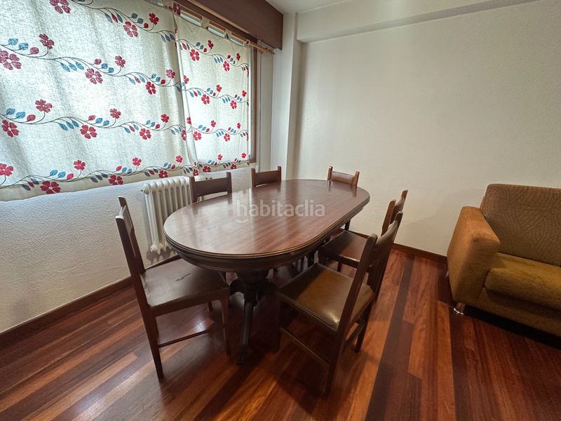 Foto e3ee9e66-e19b-430f-a980-4bd050d018b5. Rent flat with heating in Ensanche - Sar Santiago de Compostela