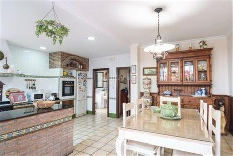 Foto 850a250b-202e-4da7-8c0e-96825b40d949. Haus mit parking pool in Casco Antiguo Algeciras