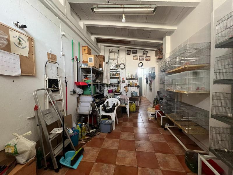 Foto 48cf0bc9-693c-406a-9632-d1e6cb12ba99. Casa aparellada amb aparcament a San García Algeciras