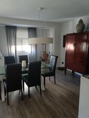 Etagenwohnung in Centro-San Felipe-Huerta Fava. Piso en el centro