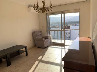 Pis a Bajadilla - Fuente Nueva. Piso semicentro