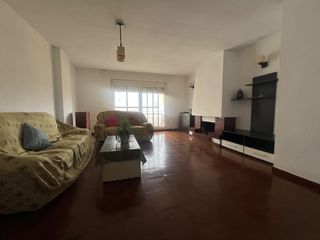 Piso en Casco Antiguo. Piso en venta en pleno centro de algeciras