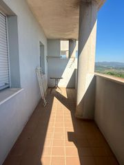 Pis a San Bernabé. Amplio piso con piscina, garaje y trastero en san bernabé