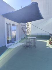 Àtic a Casco Antiguo. Ático reformado con una terraza espectacular