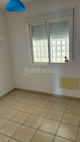 Foto c7a29a03-e2a5-4096-885a-66e54d544cc1. Casa adossada amb aparcament a Taraguilla-Estación San Roque