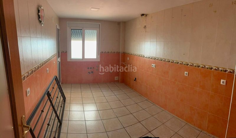 Foto d3caec43-17b9-4c41-a4a7-e974d8d0354c. Casa adossada amb aparcament a Taraguilla-Estación San Roque