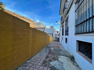 Terreny residencial a Casco Antiguo. Solar urbano con uso residencial
