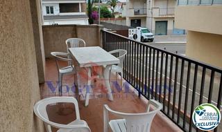 Apartament  Carrer de la punta del mig. Apartamento en primera planta a 250m de la playa de santa margar