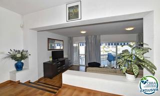 Casa adossada  Carrer salins 3ª línea. Magnifica casa de pescador con amarre de 12,5m x 4m en empuriabr