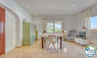 Pis  Carrer de la pedrera. Apartamento con gran terraza a 600m del mar en la cuana, roses