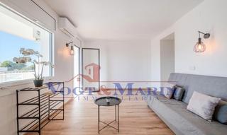 Apartament  Avinguda de la platja. Estudio moderno con vista al canal y gran terraza en santa marga