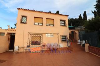 Casa  Carrer pitágoras. Casa unifamiliar con vista al mar y garaje en els grecs, roses