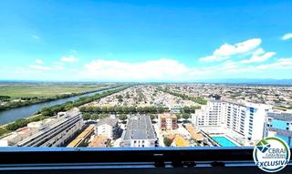 Apartament  Carrer de la muga. Apartamento en primera línea de mar en empuriabrava
