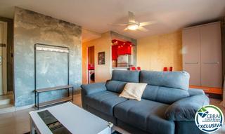 Piccolo appartamento  Avinguda del nord. Apartamento con gran terraza y vista al canal en santa margarita