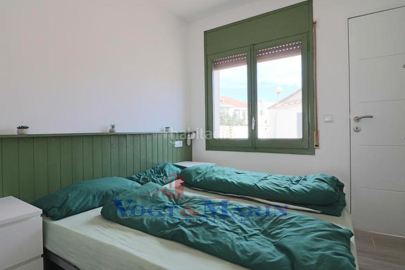 Foto cc1d353d-3757-41a6-b6f1-65ec255ba814. Casa a schiera con riscaldamento in Sant Maurici Empuriabrava