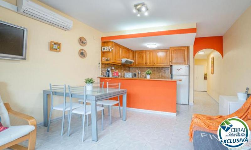 Foto c056bed0-bc8f-4f76-83c9-66f04bf08a27. Appartement avec chauffage parking dans Port Grec - Port Moxó Empuriabrava