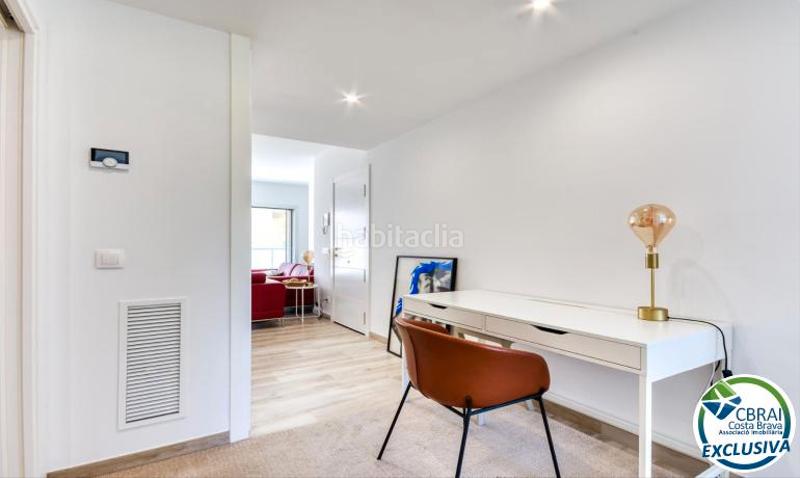 Foto 8a468224-72f1-4520-b9a5-a93ec2bad131. Apartamento  céntrico con garaje opcional en Roses
