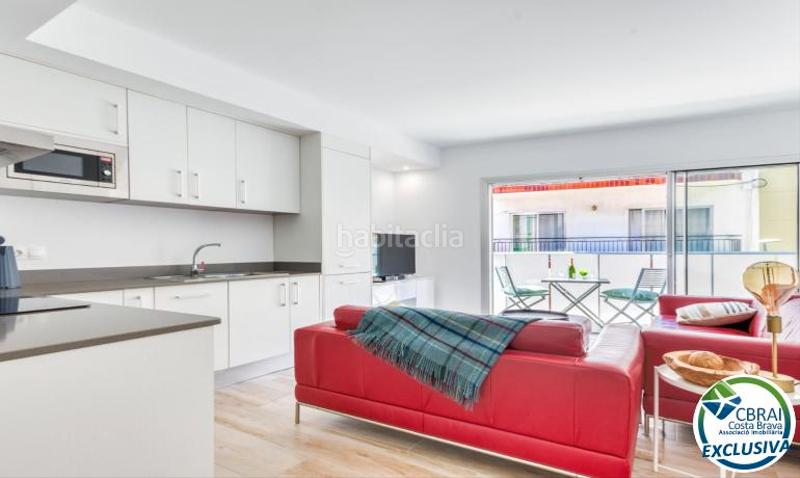 Foto e657744e-00f8-495c-8e23-fa0fbadcccf6. Apartamento  céntrico con garaje opcional en Roses