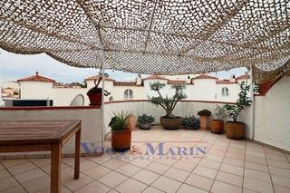 Doppelhaus  Carrer de la valira. Bonita casa de pescador con amarre de 7 metros en zona muy tranq