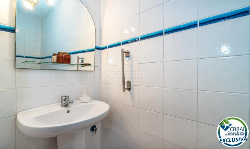 Foto 44dc043f-e9b4-4ae7-b38e-d0a5b7550427. Casa adosada casa céntrica con piscina comunitaria en gran reserva, en Empuriabrava