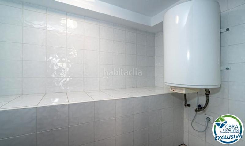 Foto 480e3132-9299-4fff-be1f-9b6600f45f90. Casa adosada casa céntrica con piscina comunitaria en gran reserva, en Empuriabrava