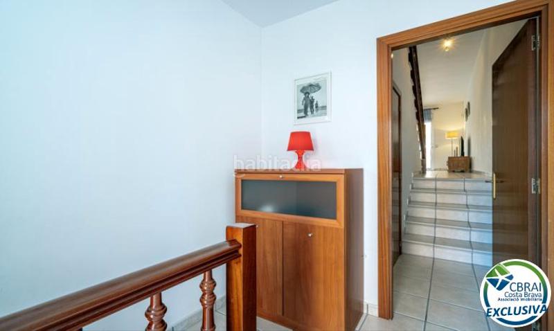 Foto bb41c304-f226-406d-b53c-81a75a81b978. Casa adosada casa céntrica con piscina comunitaria en gran reserva, en Empuriabrava
