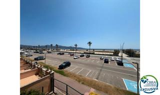 Appartement  Carrer badia-gran reserva. Apartamento en primera línea de mar con vista, garaje y piscina