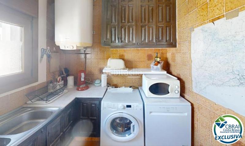Foto 73016e17-5d44-4ad7-b0fc-95594043a135. Apartament amb calefacció aparcament piscina a Moxó - Sant Mori Empuriabrava
