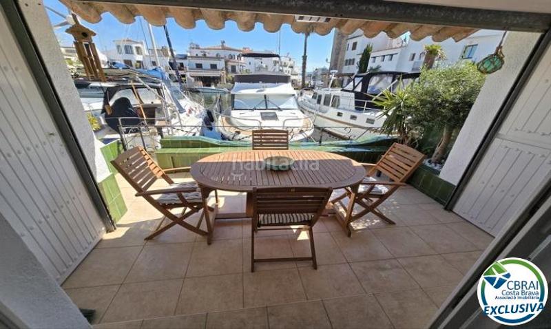 Foto 4e535b44-9630-4525-9142-e870345f551e. Casa adosada casa de pescador con amarre de 10m x 4,5m en illa cartago en Empuriabrava