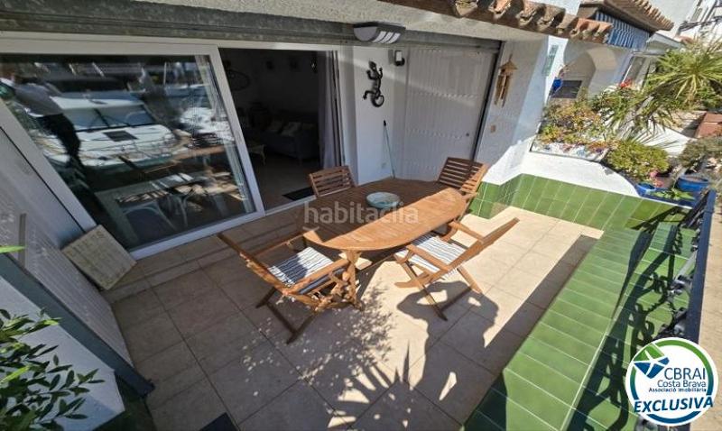 Foto 6cec4307-39c9-4d71-8071-139fd28b33ec. Casa adosada casa de pescador con amarre de 10m x 4,5m en illa cartago en Empuriabrava