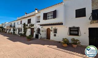 Maison jumelée  Carrer illa cartago. Casa de pescador con amarre de 10m x 4,5m en illa cartago