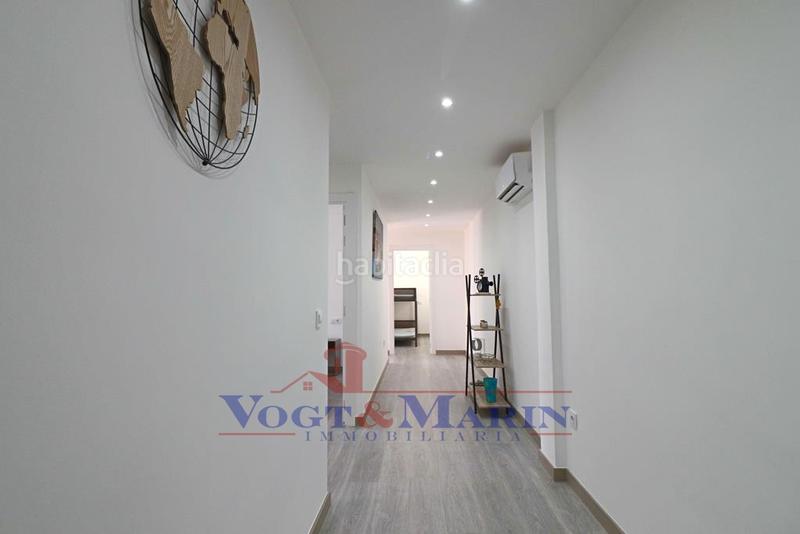 Foto 52bb207e-92b9-4d74-abc6-4c8552764591. Apartamento espectacular piso reformado con terraza, vistas parciales al canal, parking y a solo 200 metros de la playa en Roses