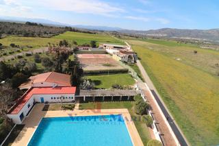 Studio  Carrer de l'alhambra. Acogedor estudio con vistas espectaculares a la montaña y licenc